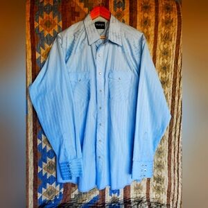 Wrangler Men's Light-Blue Long-Sleeve Pearl Snap Button-Down Dress Shirt
